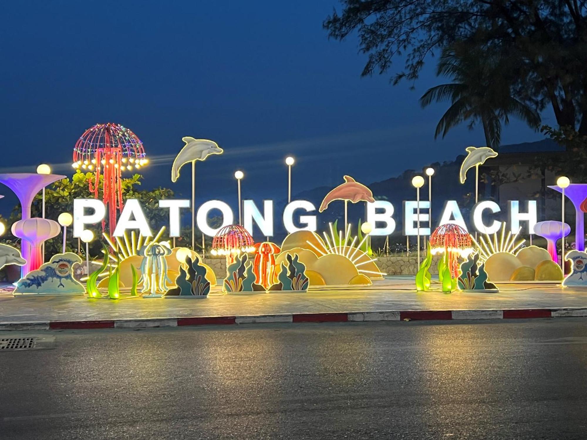 Patong Central Condos: Beachside Retreat with Smart Amenities Exterior photo